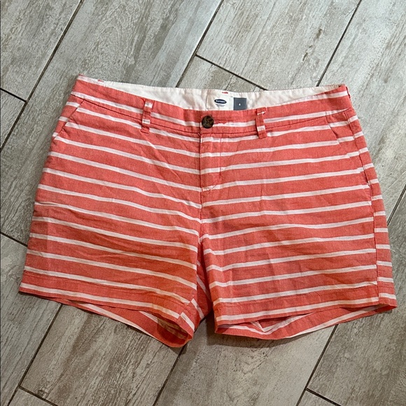 [Old Navy] Coral and White Striped Shorts - Size 6 - Picture 1 of 4